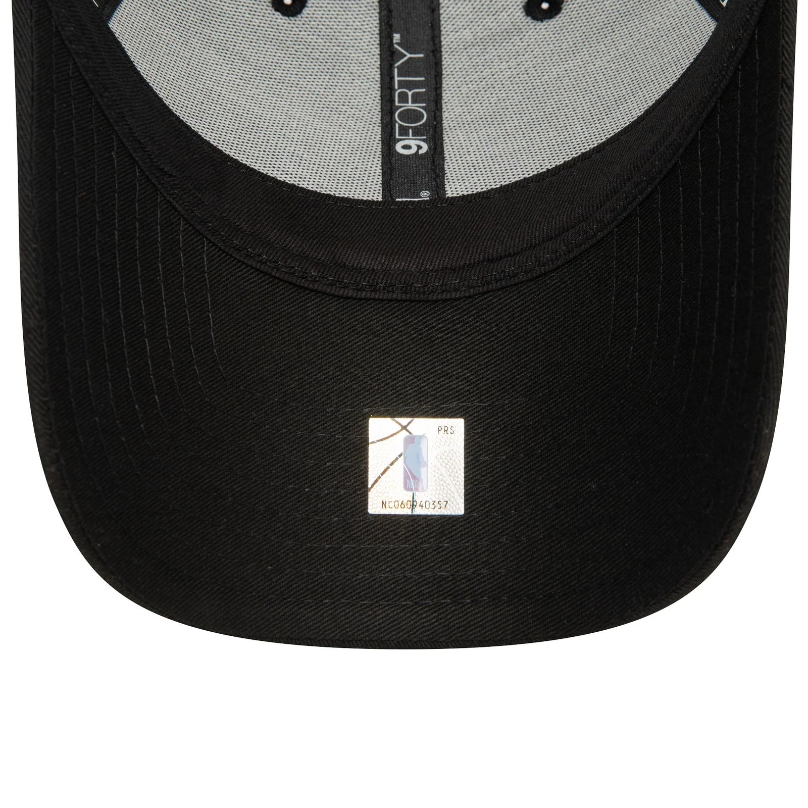 New Era LA Lakers Home Field Black 9FORTY Adjustable Trucker Cap - Cap On