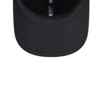 New Era LA Lakers Pin Logo Black 9FORTY Adjustable Cap - Cap On