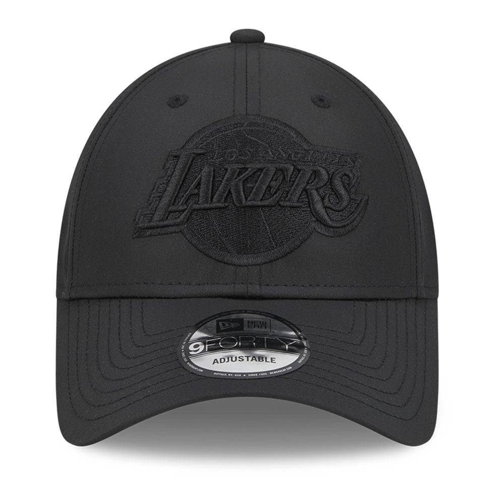 New Era Los Angeles Lakers Game Play 9Forty® Cap - Cap On