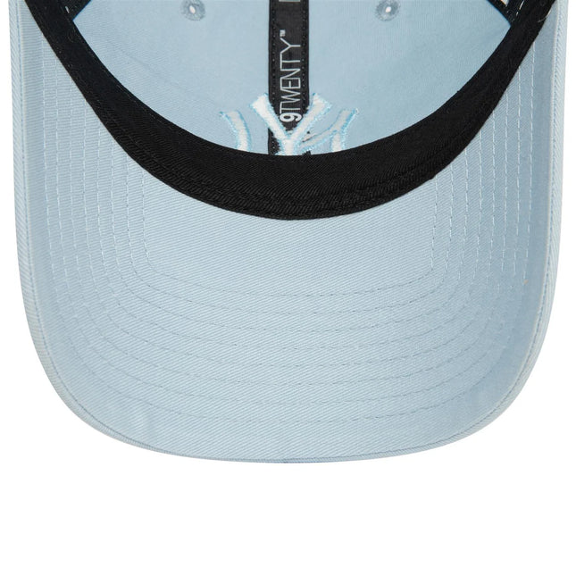 New Era New York Yankees 9TWENTY League Essential Blue Cap - Cap On