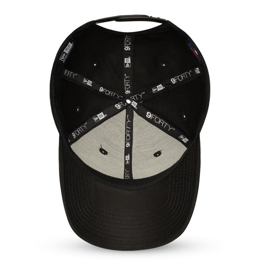 New Era New York Yankees Black 9FORTY Snapback Cap - Cap On