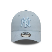 New Era New York Yankees Child League Essential Pastel Blue 9FORTY Adjustable Cap - Cap On