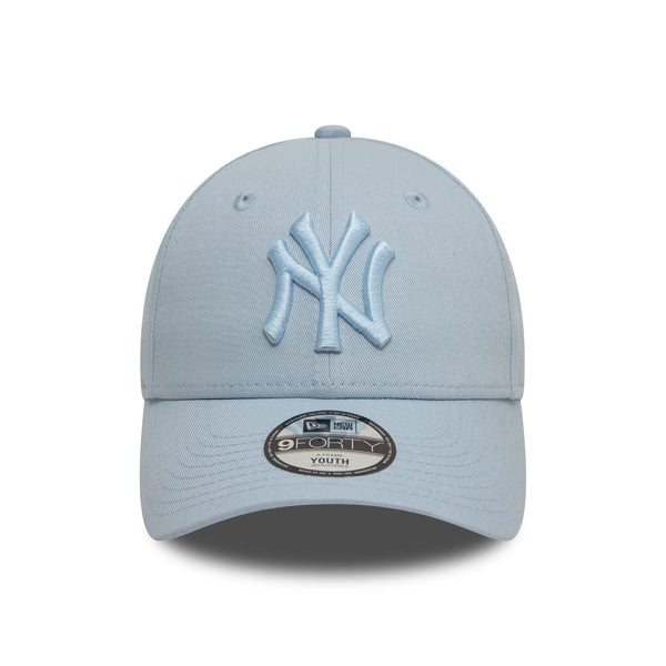 New Era New York Yankees Child League Essential Pastel Blue 9FORTY Adjustable Cap - Cap On