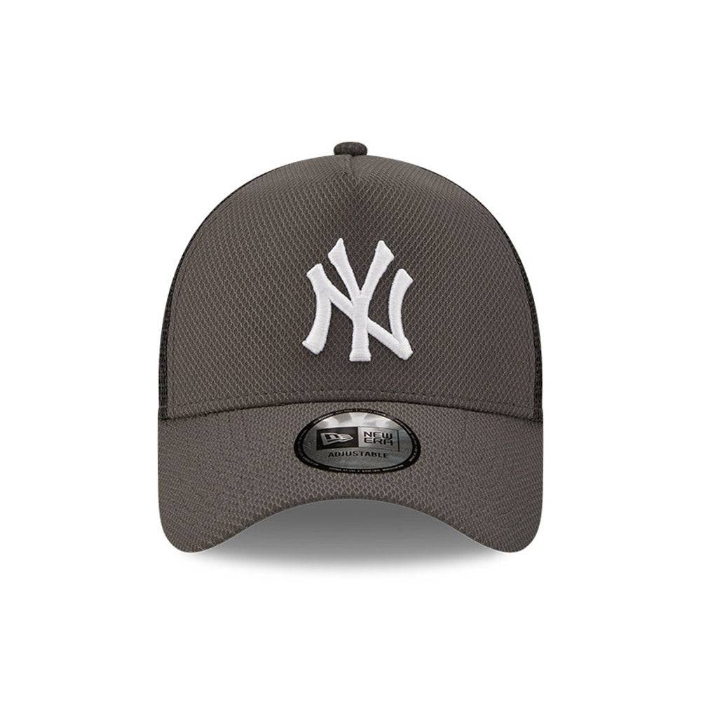 New Era New York Yankees Diamond Era Grey A-Frame Trucker Cap - Cap On