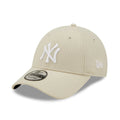 New Era New York Yankees Diamond Era Stone 9FORTY Cap - Cap On