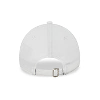 New Era New York Yankees Diamond Essential All White 9FORTY Cap - Cap On