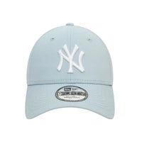 New Era New York Yankees Essential Blue 9FORTY Cap - Cap On