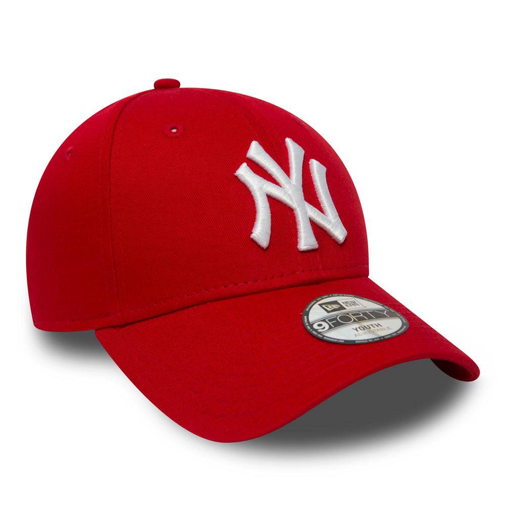 New Era New York Yankees Essential Red 9FORTY Cap (Youth) - Cap On