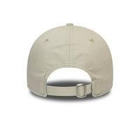 New Era New York Yankees Essential Stone 9FORTY - Cap On