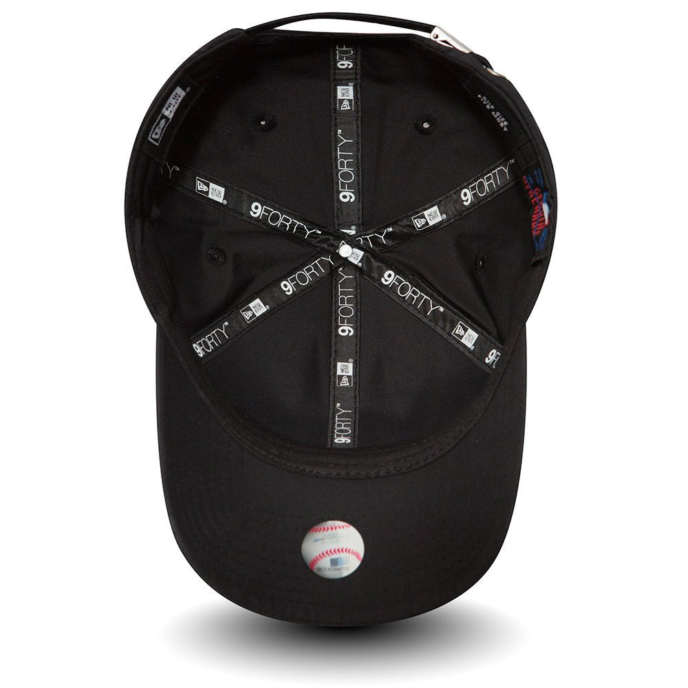 New Era New York Yankees Flawless Black 9FORTY Cap - Cap On