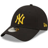 New Era New York Yankees League Essential 9Forty® Baseball Cap - Cap On