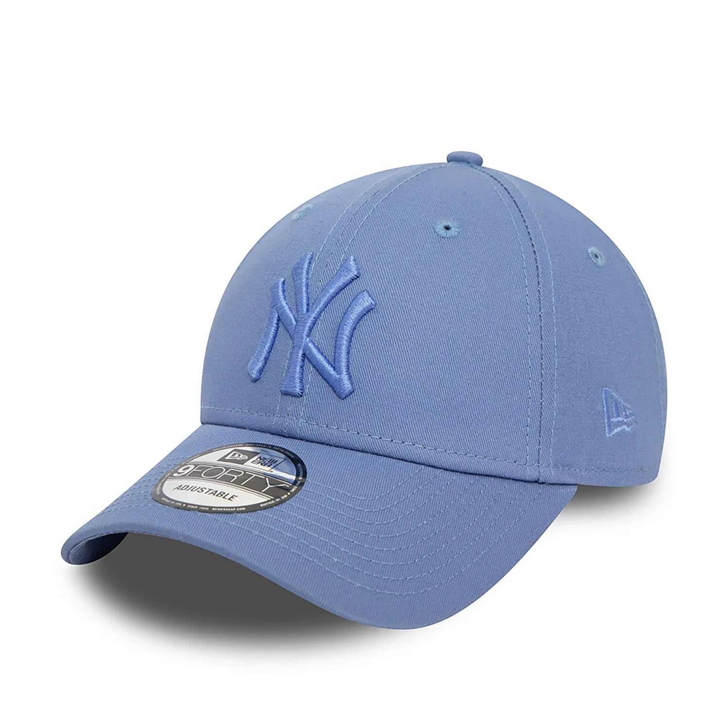 New Era New York Yankees League Essential Blue 9FORTY Adjustable Cap - Cap On