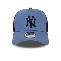 New Era New York Yankees League Essential Blue Trucker Cap - Cap On