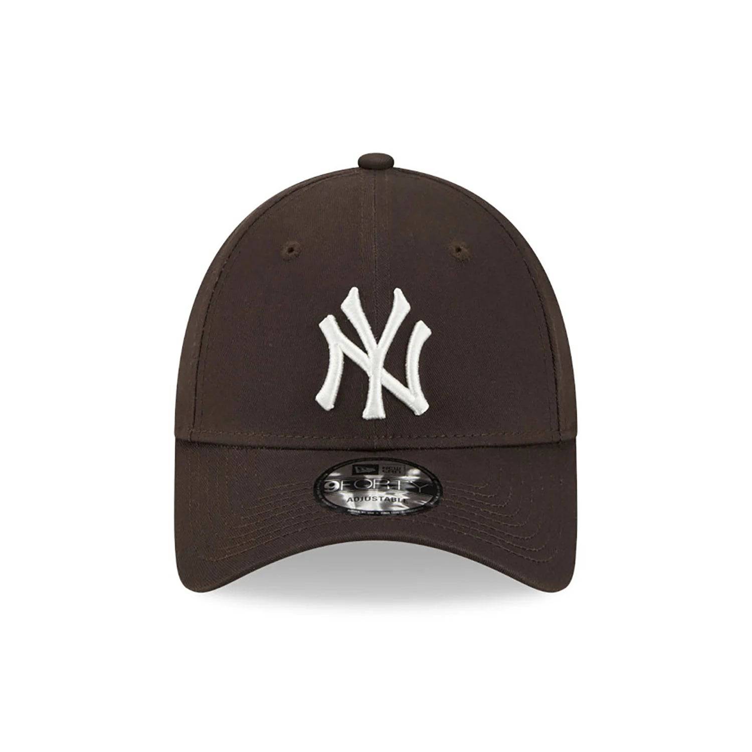 New Era New York Yankees League Essential Brown 9FORTY Adjustable Cap - Cap On