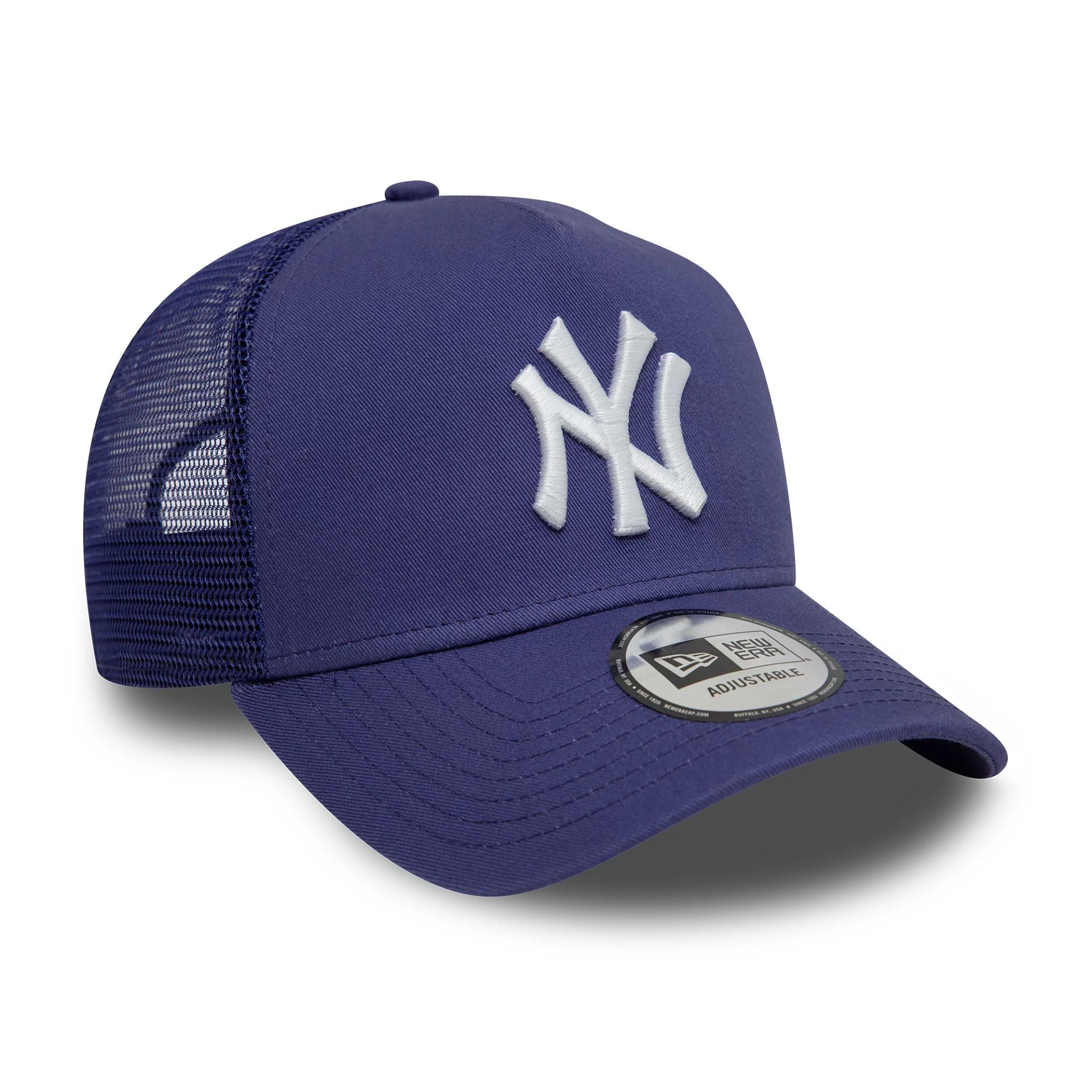 New Era New York Yankees League Essential Dark Blue 9FORTY A-Frame Trucker Adjustable Cap - Cap On