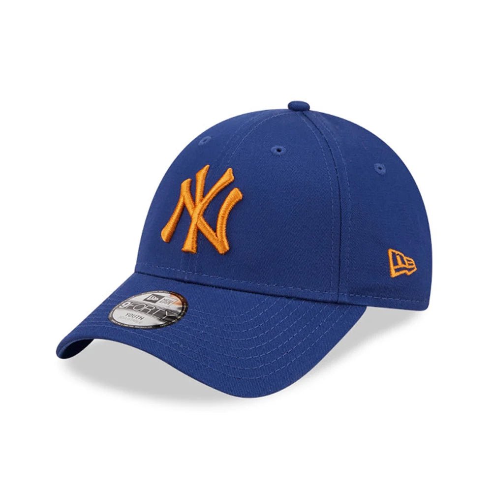 New Era New York Yankees League Essential Kids Blue 9FORTY Adjustable Cap - Cap On
