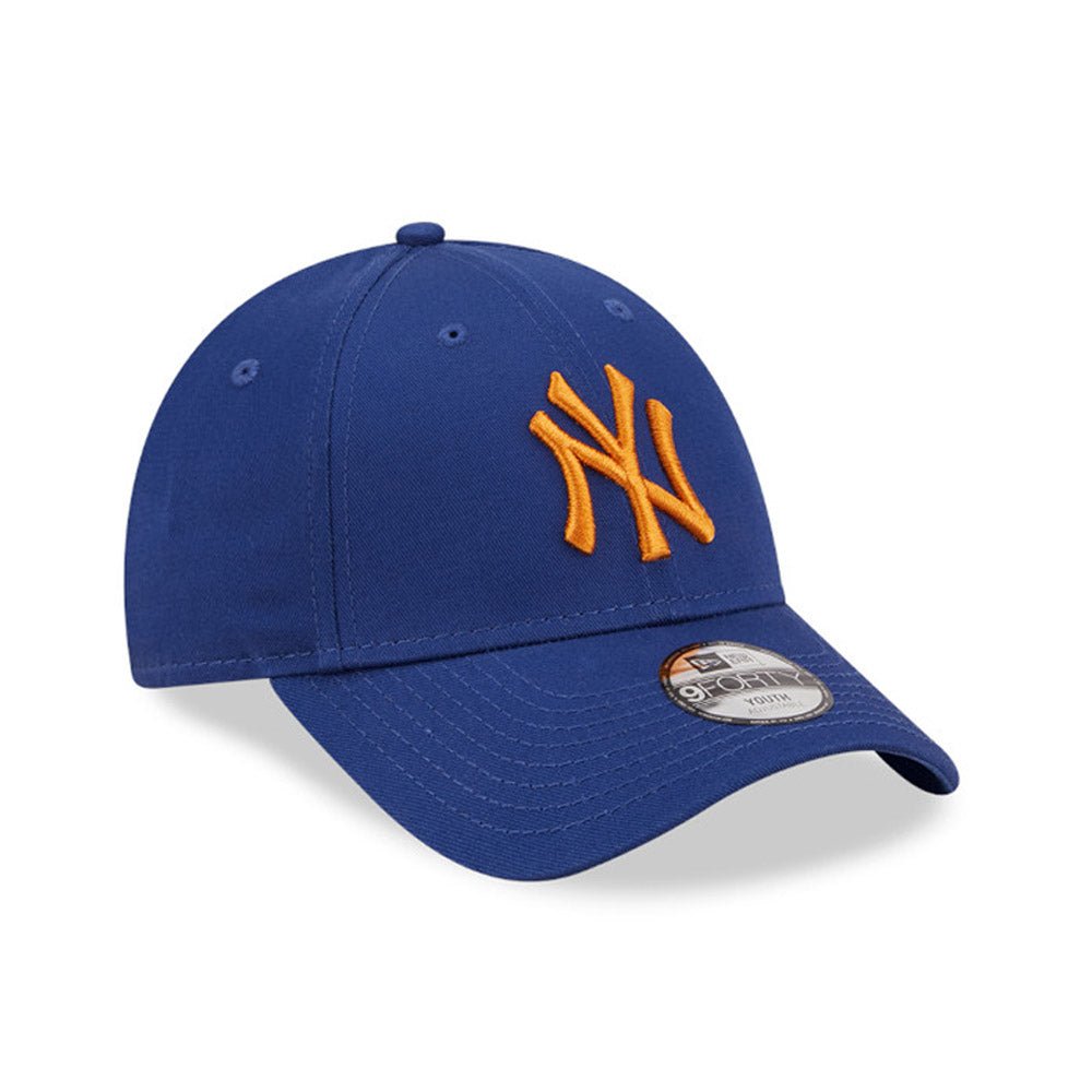 New Era New York Yankees League Essential Kids Blue 9FORTY Adjustable Cap - Cap On
