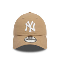 New Era New York Yankees League Essential Light Beige 9TWENTY Adjustable Cap - Cap On