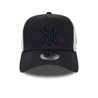 New Era New York Yankees League Essential Navy Trucker Cap - Cap On