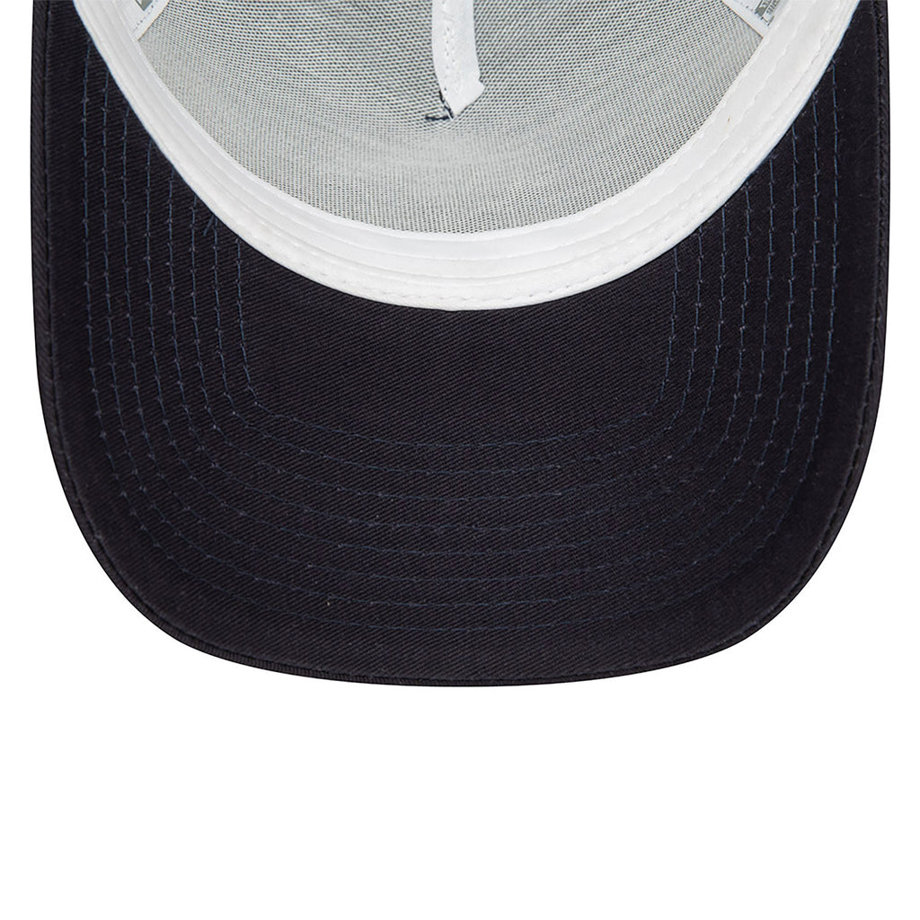 New Era New York Yankees League Essential Navy Trucker Cap - Cap On
