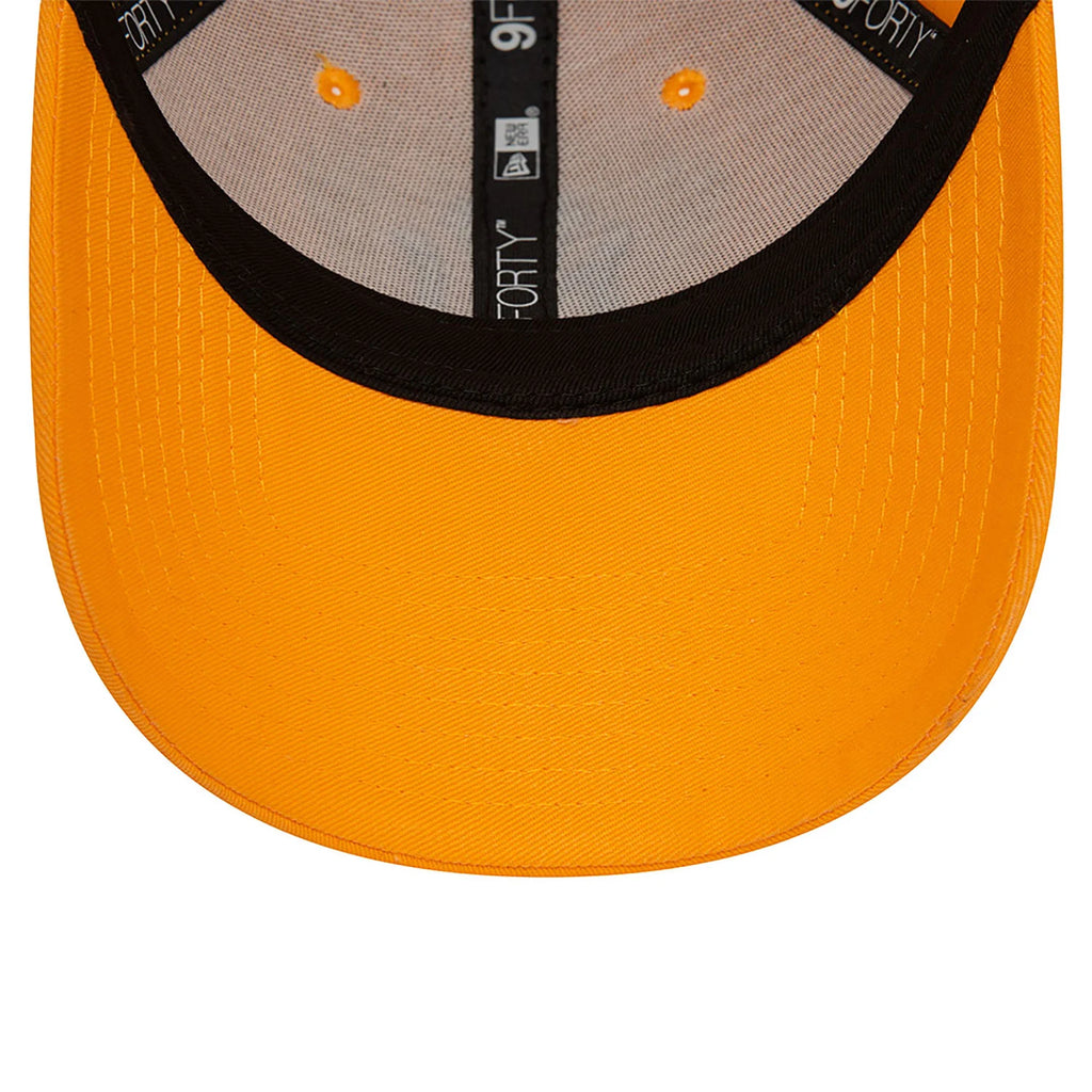 New Era New York Yankees League Essential Papaya Smoothie 9FORTY Adjustable Cap - Cap On