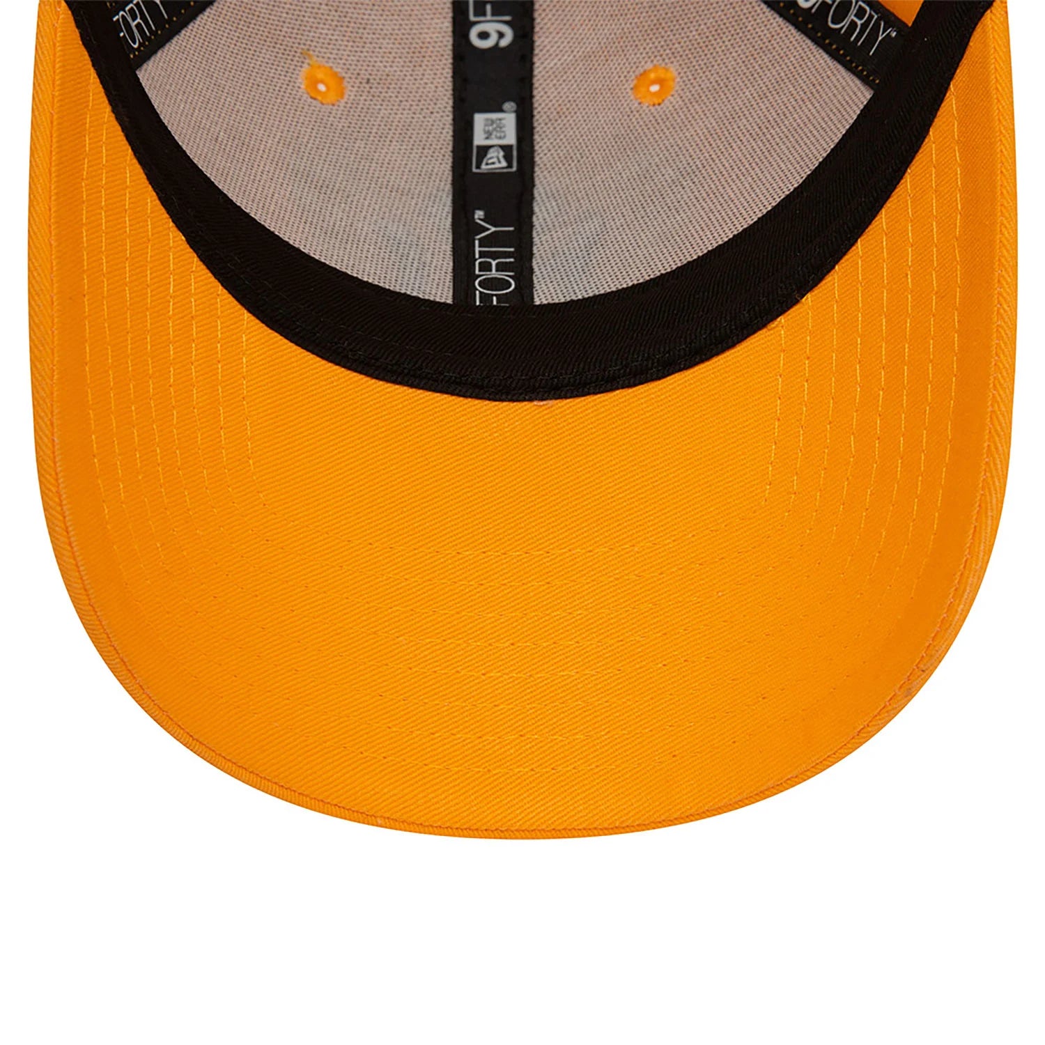 New Era New York Yankees League Essential Papaya Smoothie 9FORTY Adjustable Cap - Cap On