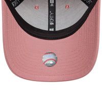 New Era New York Yankees League Essential Pastel Pink 9FORTY Adjustable Cap - Cap On