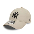New Era New York Yankees League Essential Stone 9TWENTY Adjustable Cap - Cap On