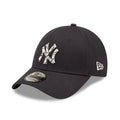 New Era New York Yankees Marble Infill Navy 9FORTY Adjustable Cap - Cap On