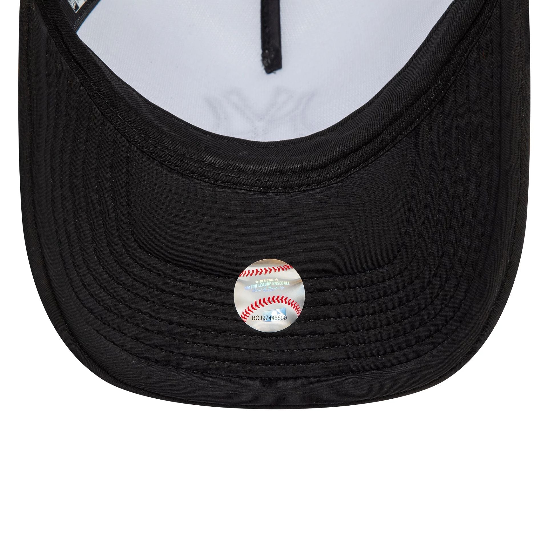 New Era New York Yankees MLB Graphic Black 9FORTY A-Frame Trucker Adjustable Cap - Cap On