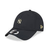 New Era New York Yankees Pin Logo Black 9FORTY Adjustable Cap - Cap On