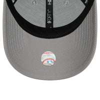 New Era New York Yankees Seasonal Infill Grey 9FORTY Adjustable Cap - Cap On
