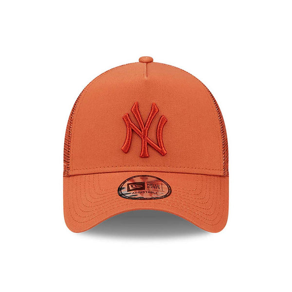 New Era New York Yankees Tonal Mesh Brown A-Frame Trucker Cap - Cap On