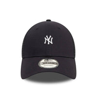 New Era New York Yankees Trucker Cap - Cap On