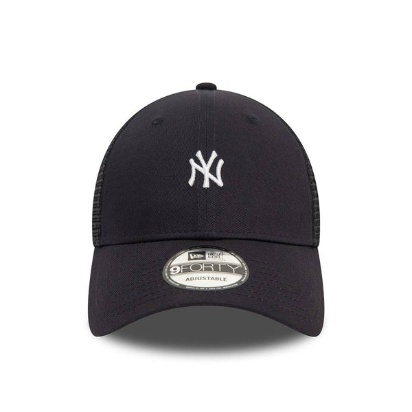 New Era New York Yankees Trucker Cap - Cap On