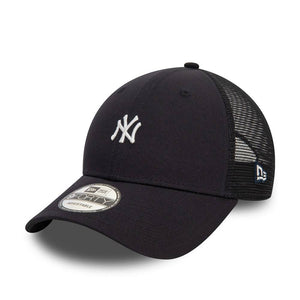 New Era New York Yankees Trucker Cap - Cap On