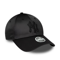 New Era New York Yankees Women's Satin Black 9FORTY Adjustable Cap - Cap On