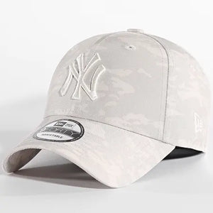 NY Yankees New Era - Cap On
