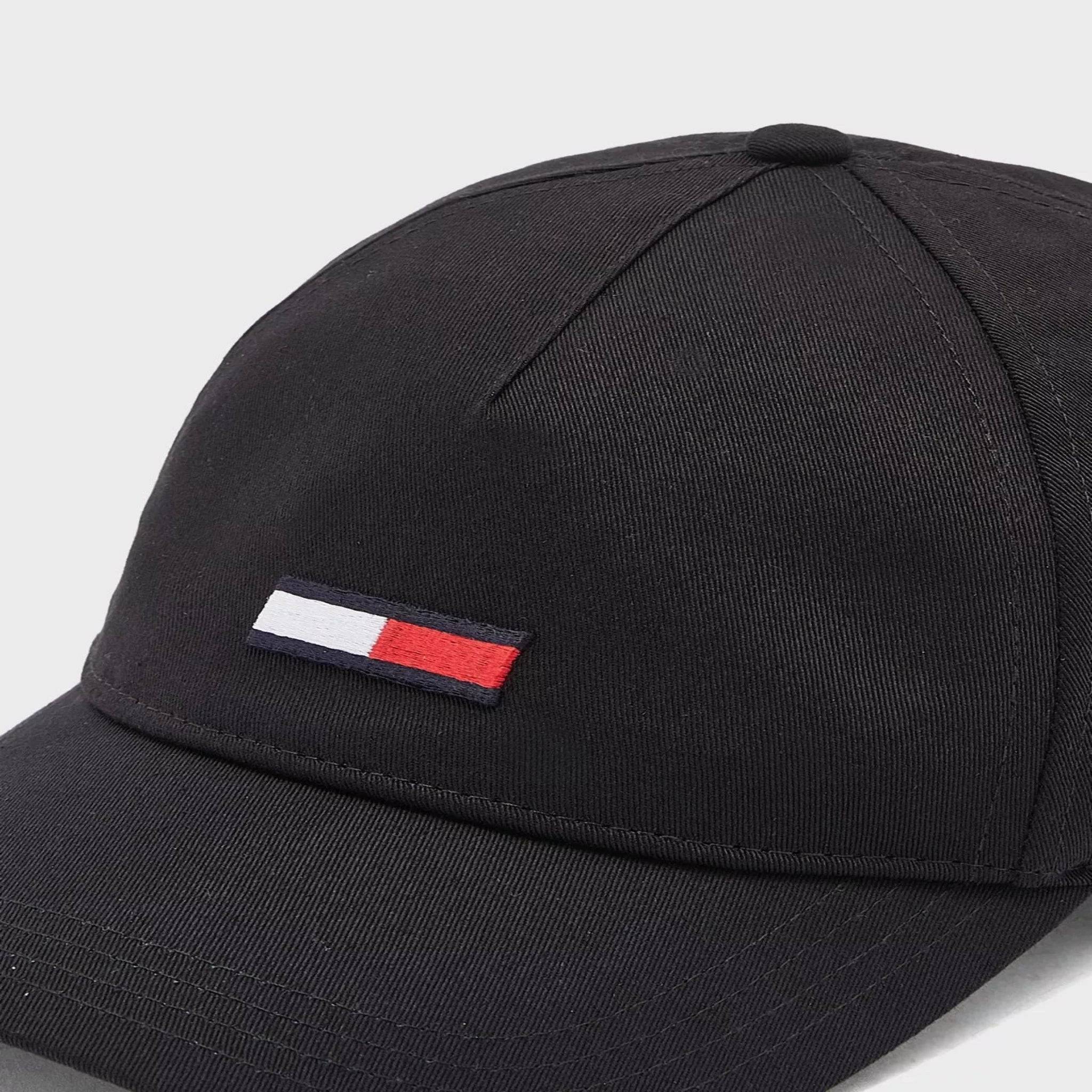 Tommy Hilfiger Logo Curved Peak Cap - Cap On