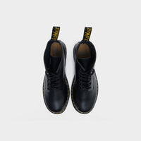 Dr. Martens 101 6 Eye Boots
