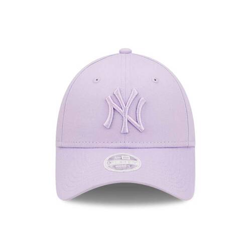 New Era 9FORTY Women New York Yankees League Essential Adjustable Purple Cap