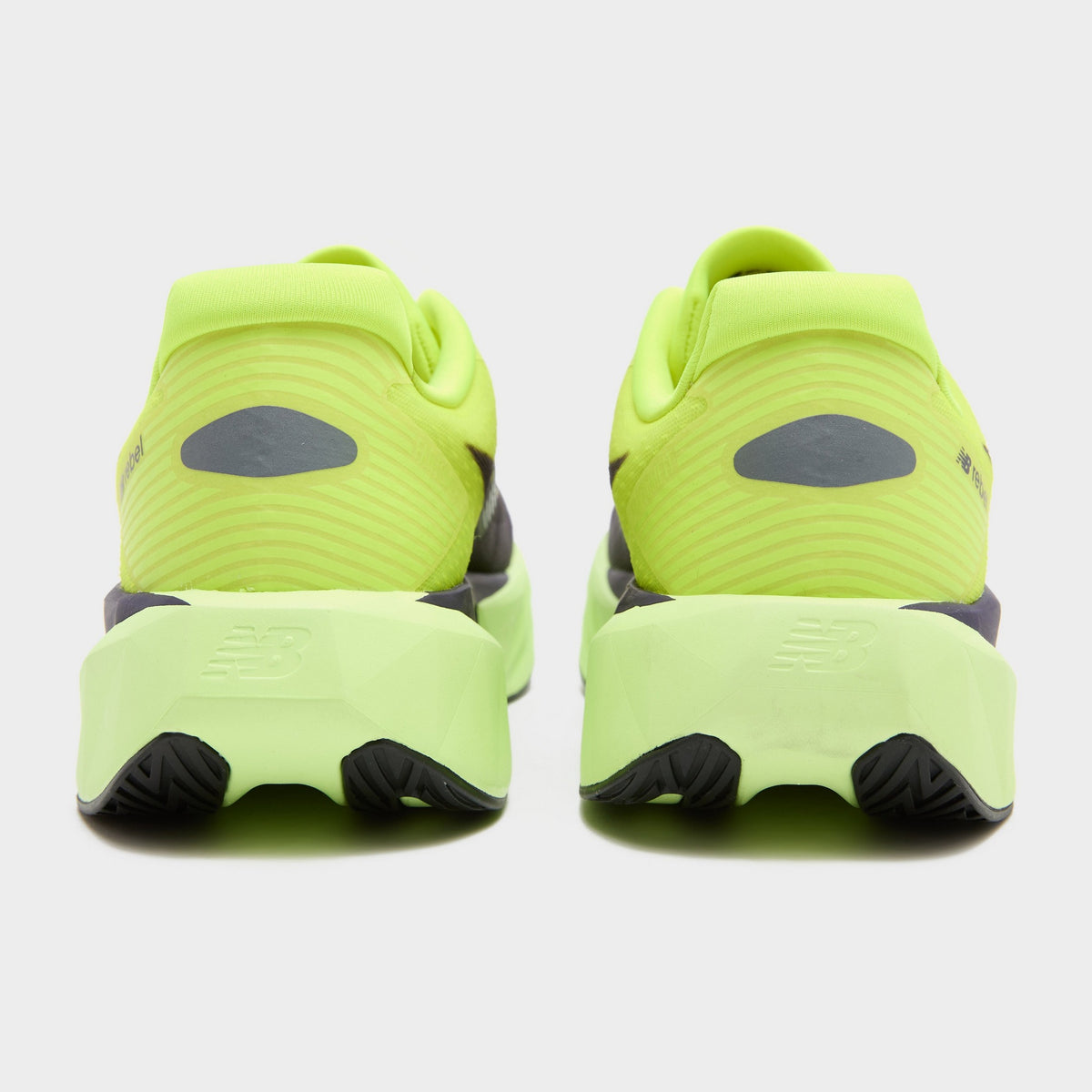 Green New Balance FuelCell Rebel v5