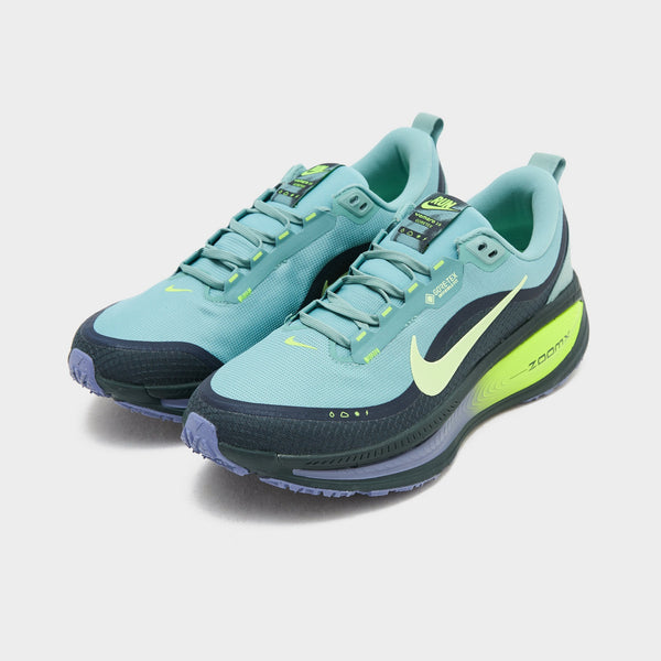 Green Nike Vomero 18 GORE-TEX