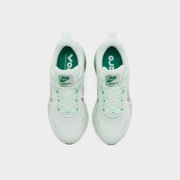 Green Nike Vomero 18 Women's