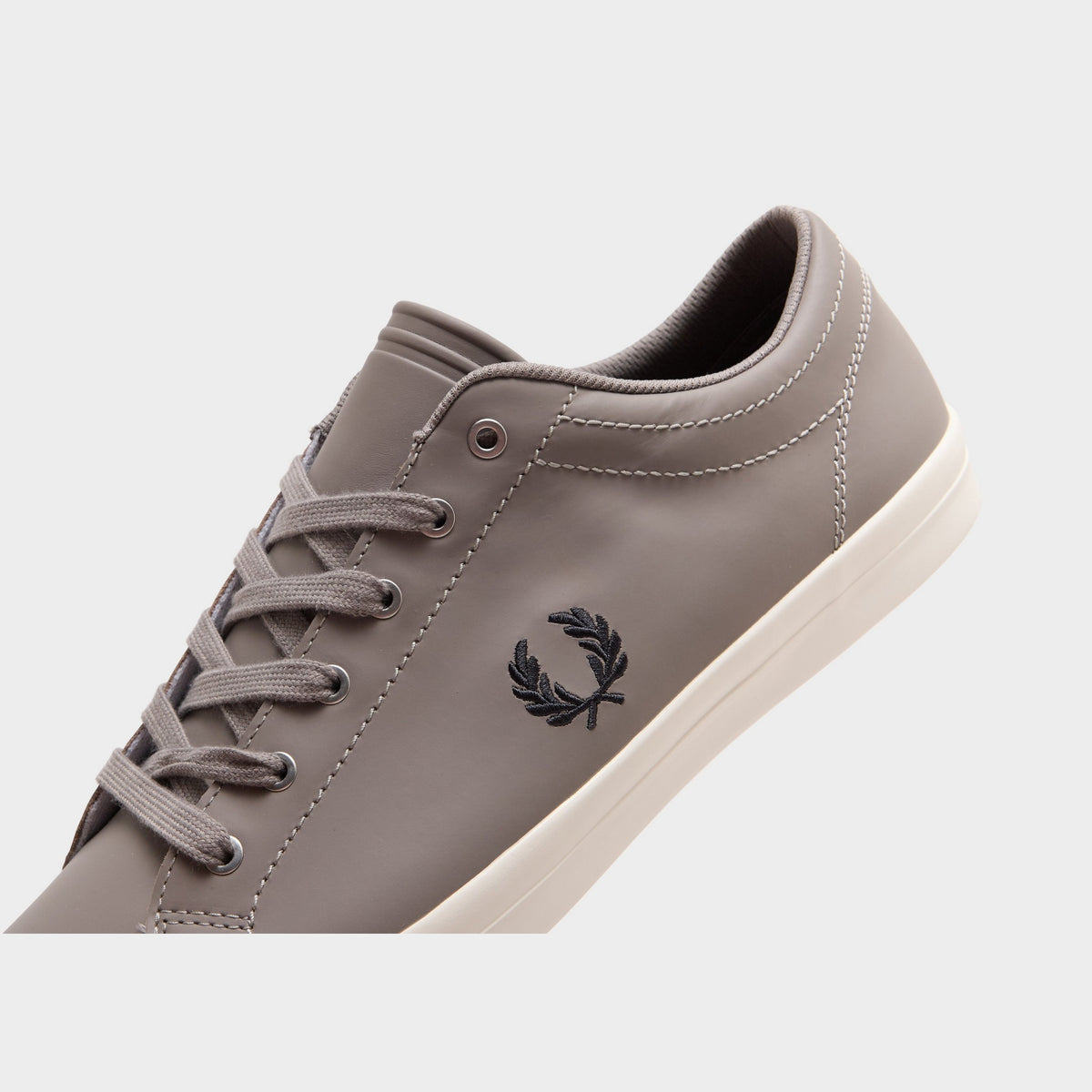 Grey Fred Perry Baseline