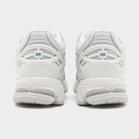 Grey New Balance 1906R