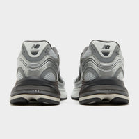 Grey New Balance 2010 'Grey Days'