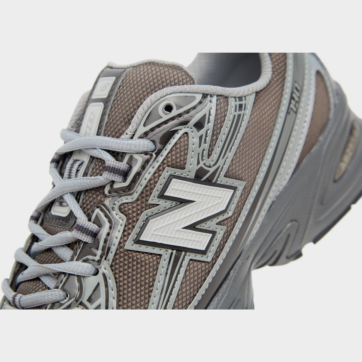 Grey New Balance 740 Women's