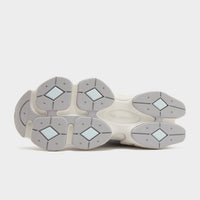 Grey New Balance 9060