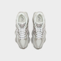 Grey New Balance 9060 Women's